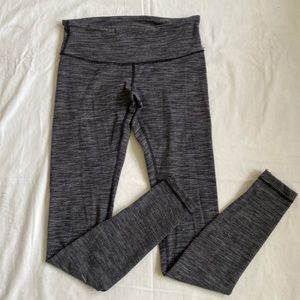 Lululemon Wunder Under Heather Gray leggings